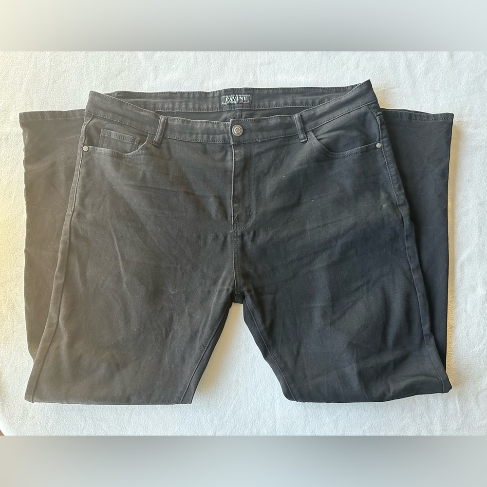Zay Men's Charcoal Straight Jeans